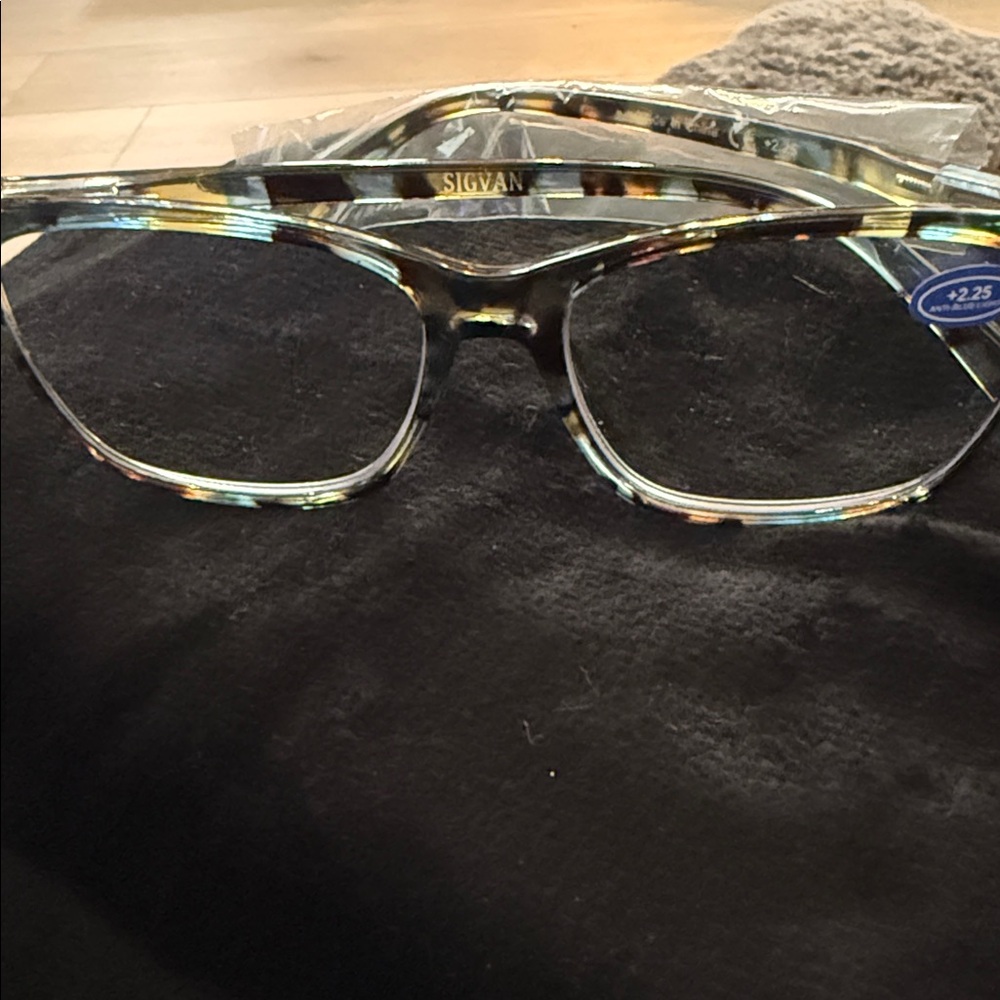 SIGVAN Multicolor Blue Tortoise Eyeglasses +2.25